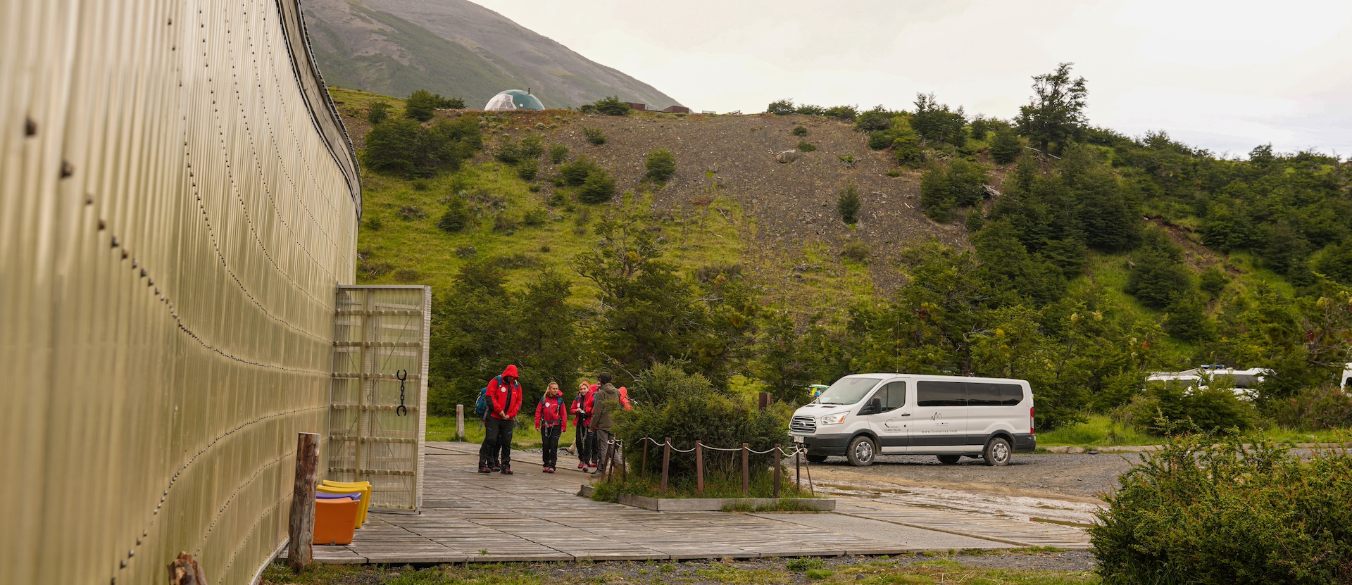 Las Torres Patagonia diseña nuevo plan para el uso de estacionamientos en Centro de Bienvenida