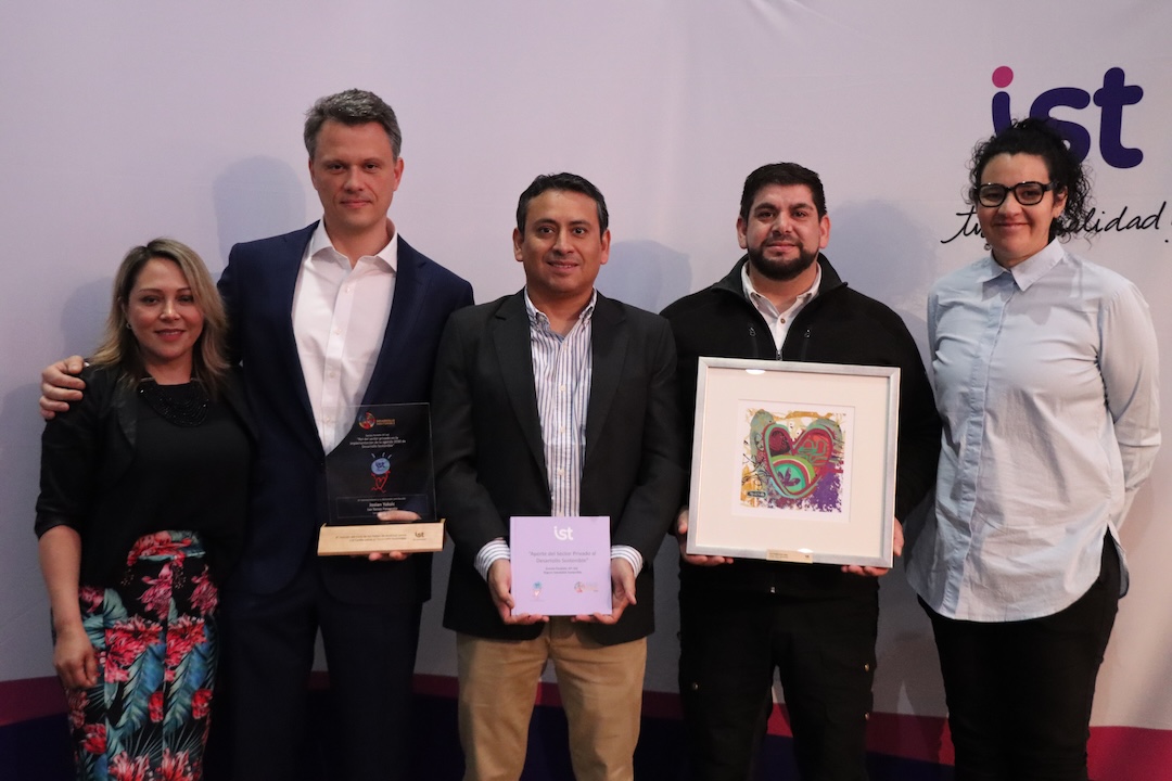 Gerente general de Las Torres Patagonia, Josian Yaksic, es reconocido en la “Distinción Anual en Prevención 2025” de IST