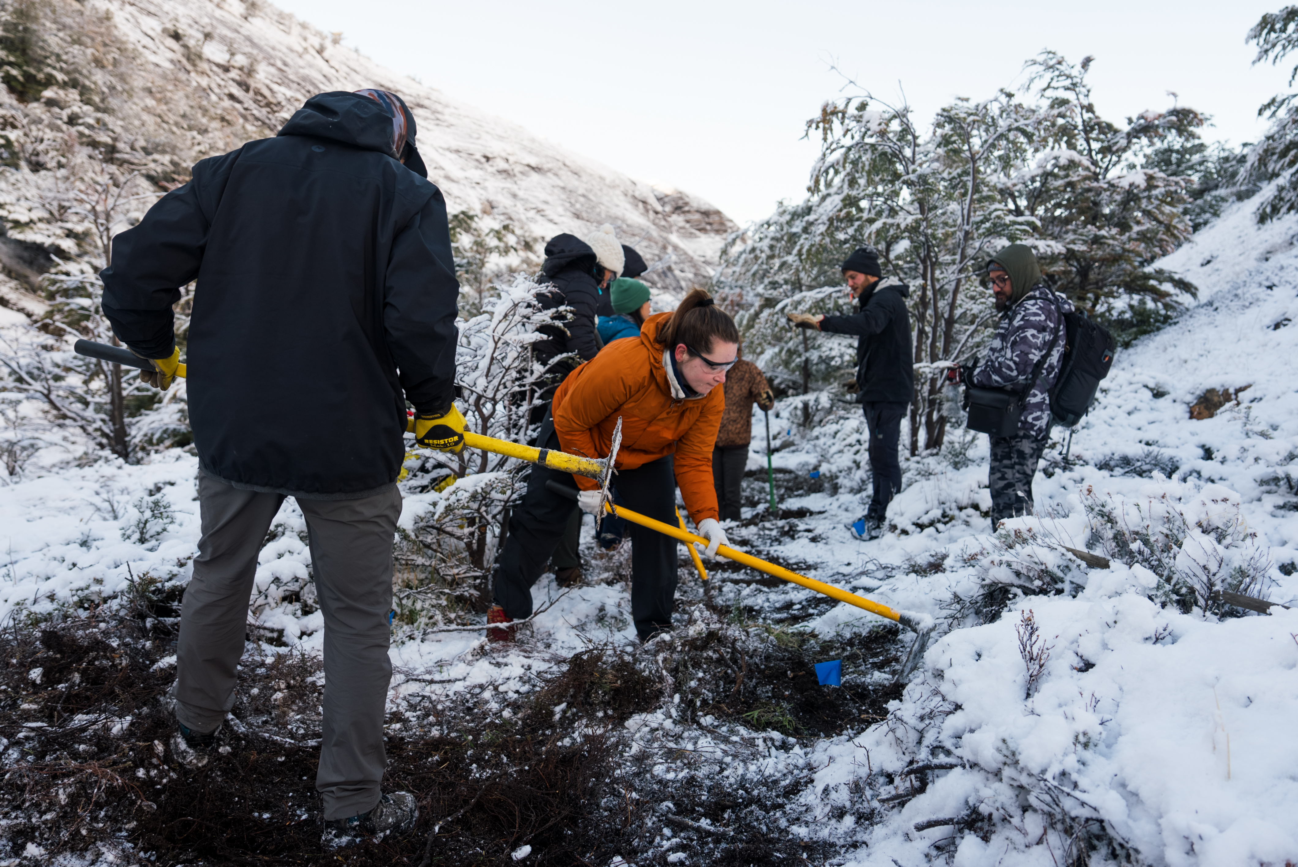 Las Torres Patagonia in negotiations to secure financing for the construction of two bridges on the new Base Torres Trail